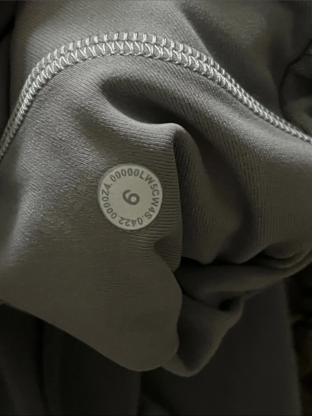 AG26 Lululemon Leggings - Picture 5 of 5